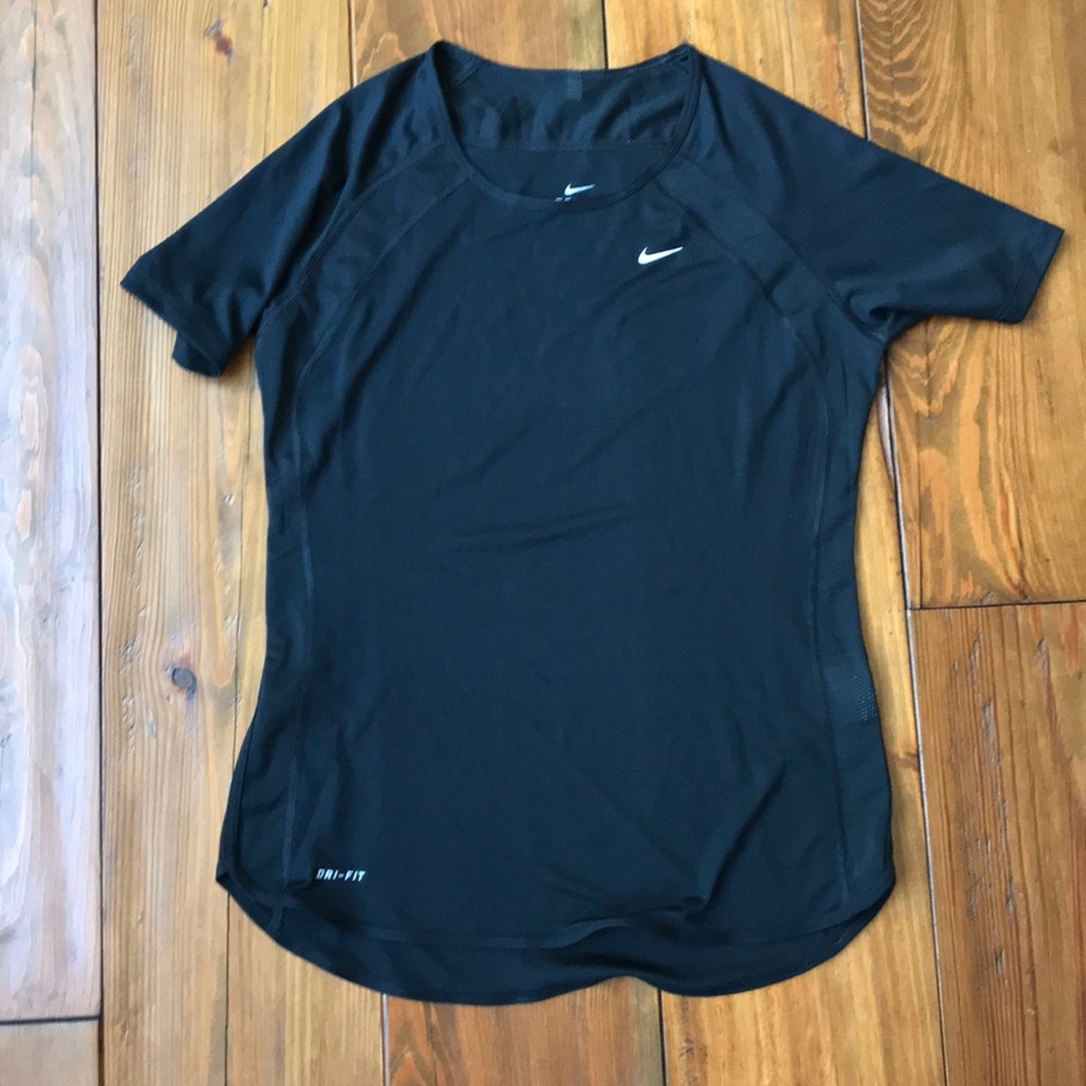 Nike black work out short sleeve top